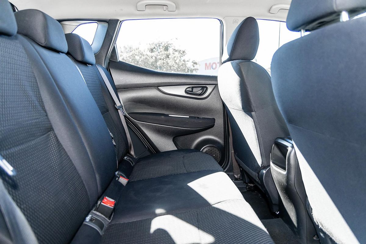 2015 Nissan QASHQAI ST J11
