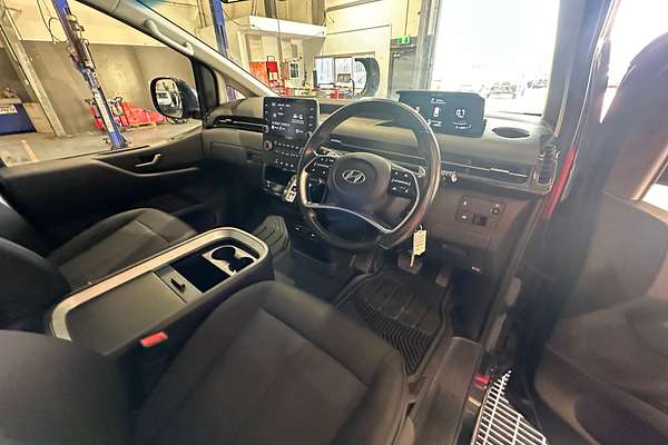 2021 Hyundai STARIA US4.V1