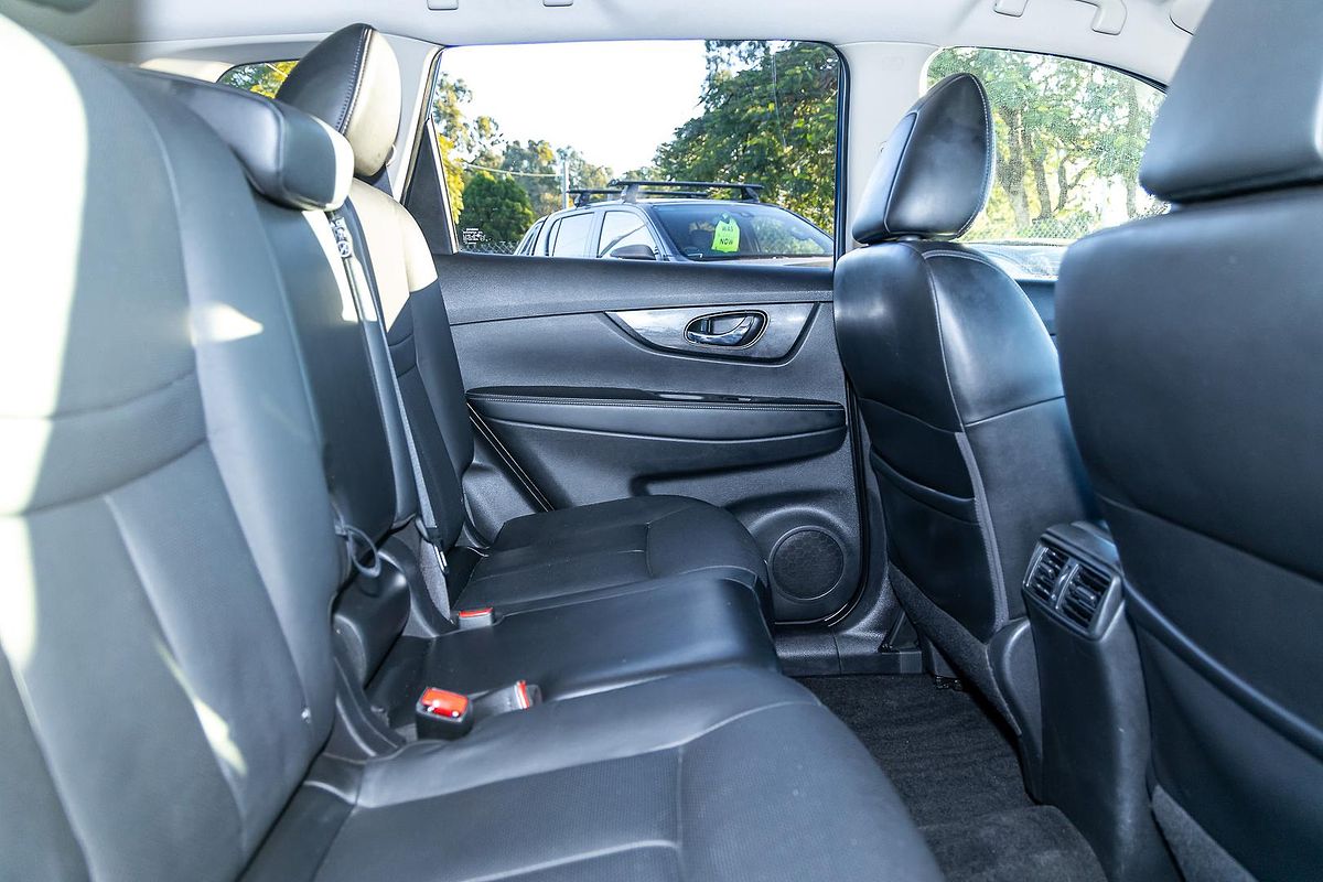 2017 Nissan X-TRAIL ST-L T32 Series II