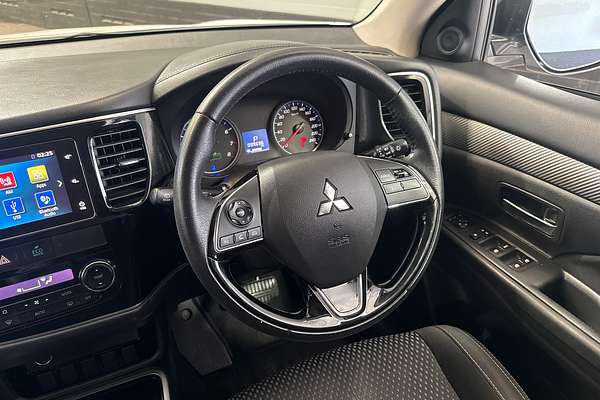 2017 Mitsubishi Outlander LS ZK