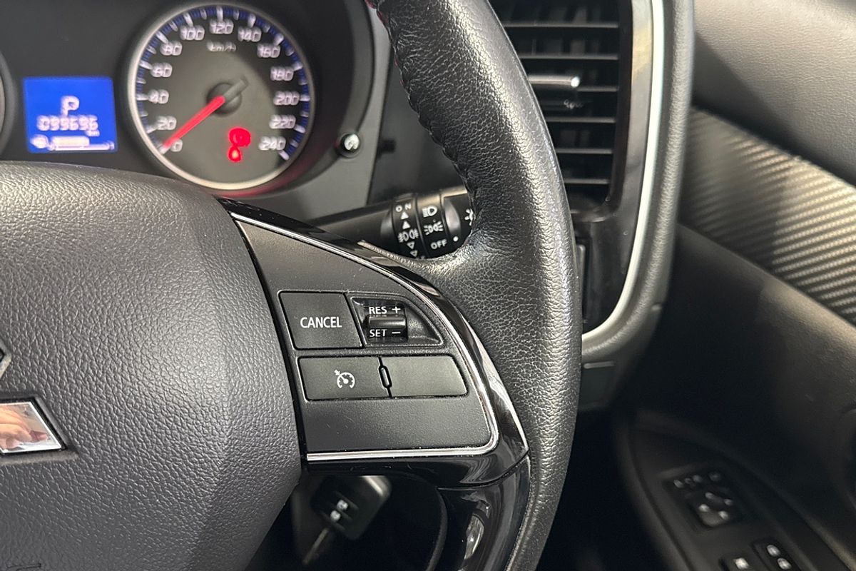 2017 Mitsubishi Outlander LS ZK