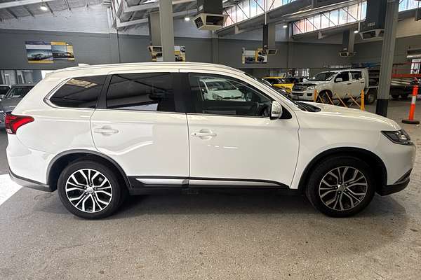 2017 Mitsubishi Outlander LS ZK