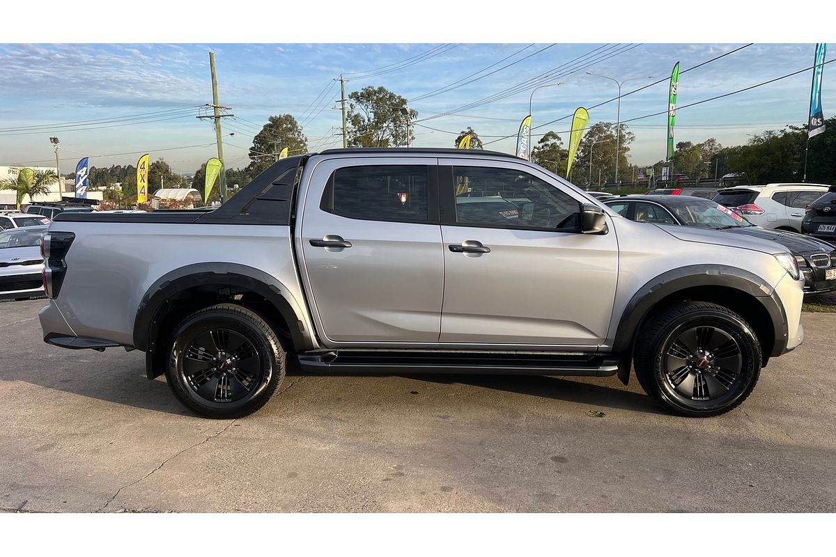 2022 Isuzu D-MAX X-TERRAIN 4X4