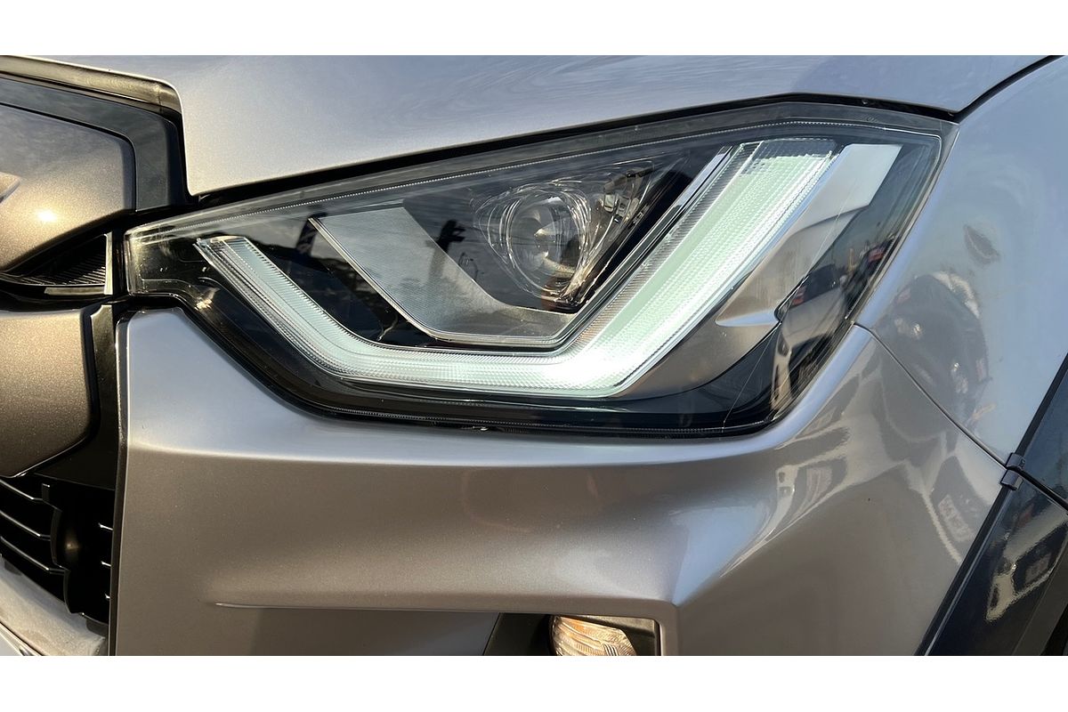 2022 Isuzu D-MAX X-TERRAIN 4X4