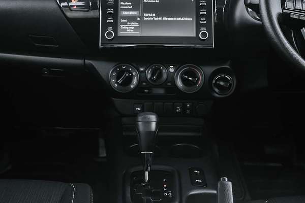 2024 Toyota Hilux SR GUN126R 4X4