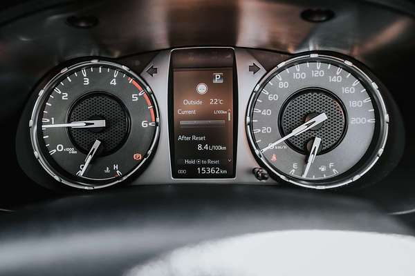2024 Toyota Hilux SR GUN126R 4X4