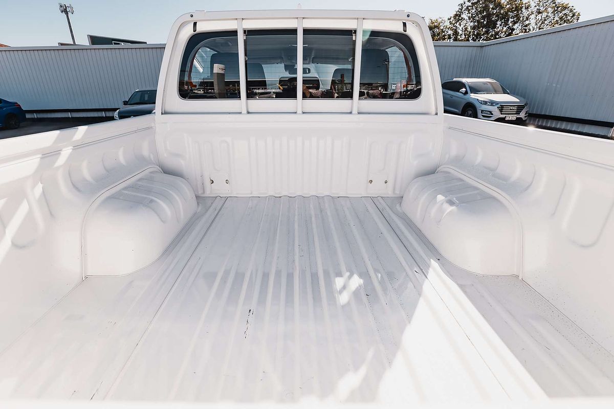 2024 Toyota Hilux SR GUN126R 4X4