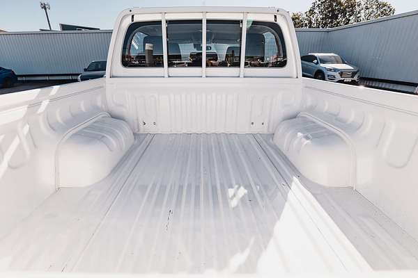 2024 Toyota Hilux SR GUN126R 4X4