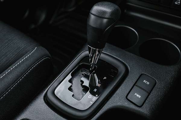 2024 Toyota Hilux SR GUN126R 4X4