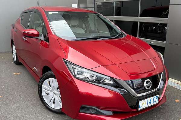 2019 Nissan LEAF ZE1