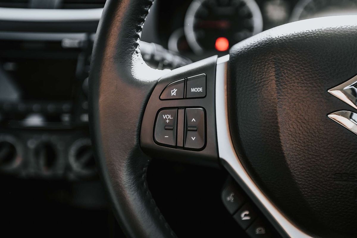 2015 Suzuki Swift GL FZ