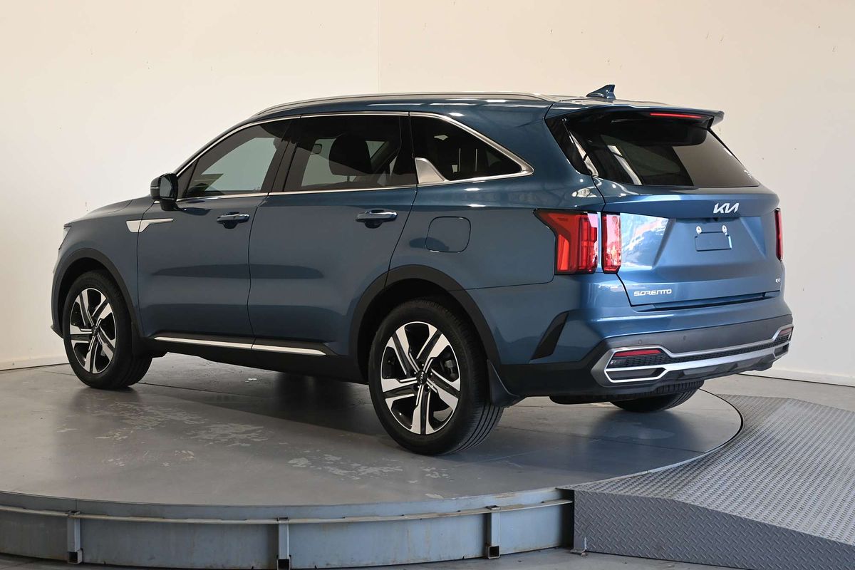 2023 Kia Sorento Sport+ MQ4