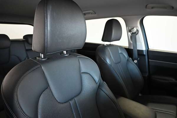 2023 Kia Sorento Sport+ MQ4
