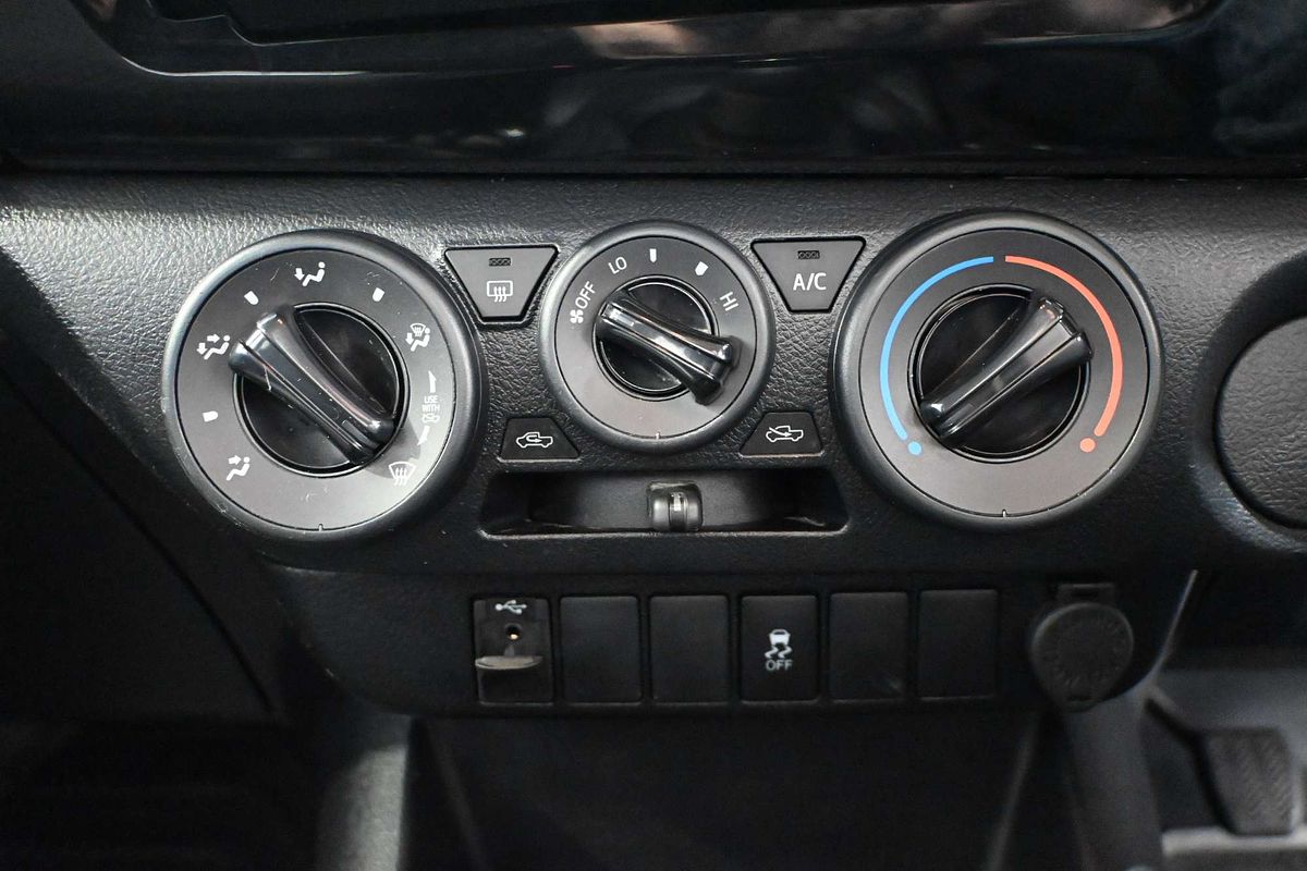 2019 Toyota Hilux Workmate TGN121R Rear Wheel Drive