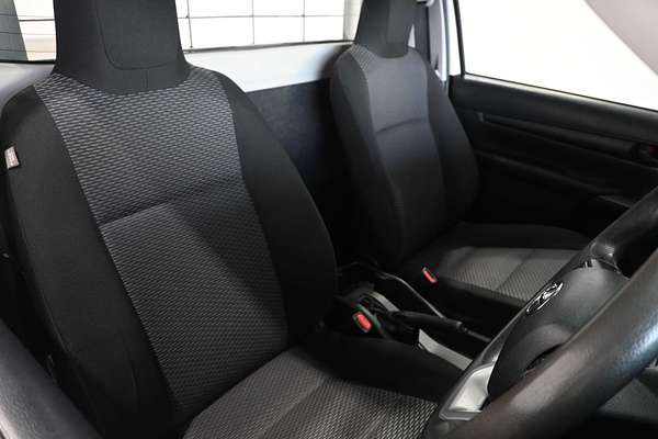 2019 Toyota Hilux Workmate TGN121R Rear Wheel Drive