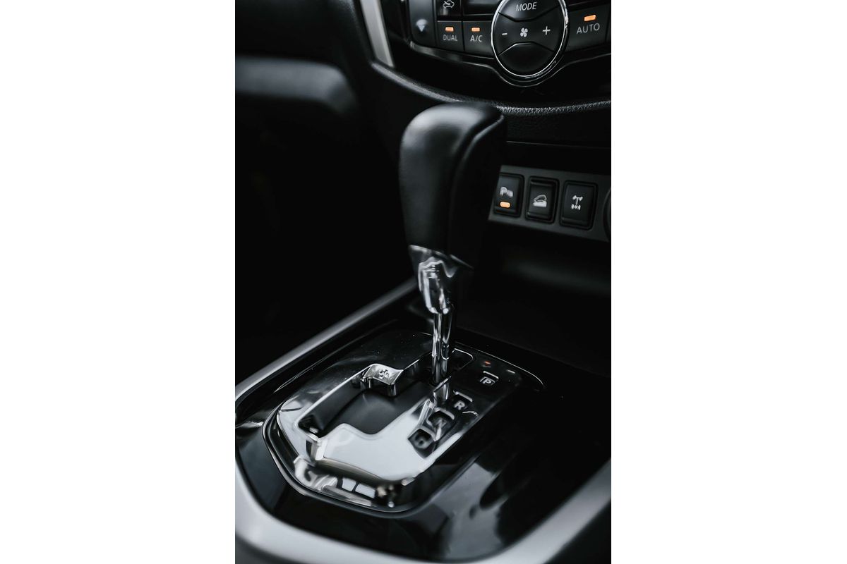 2017 Nissan Navara ST-X D23 Series 2 4X4