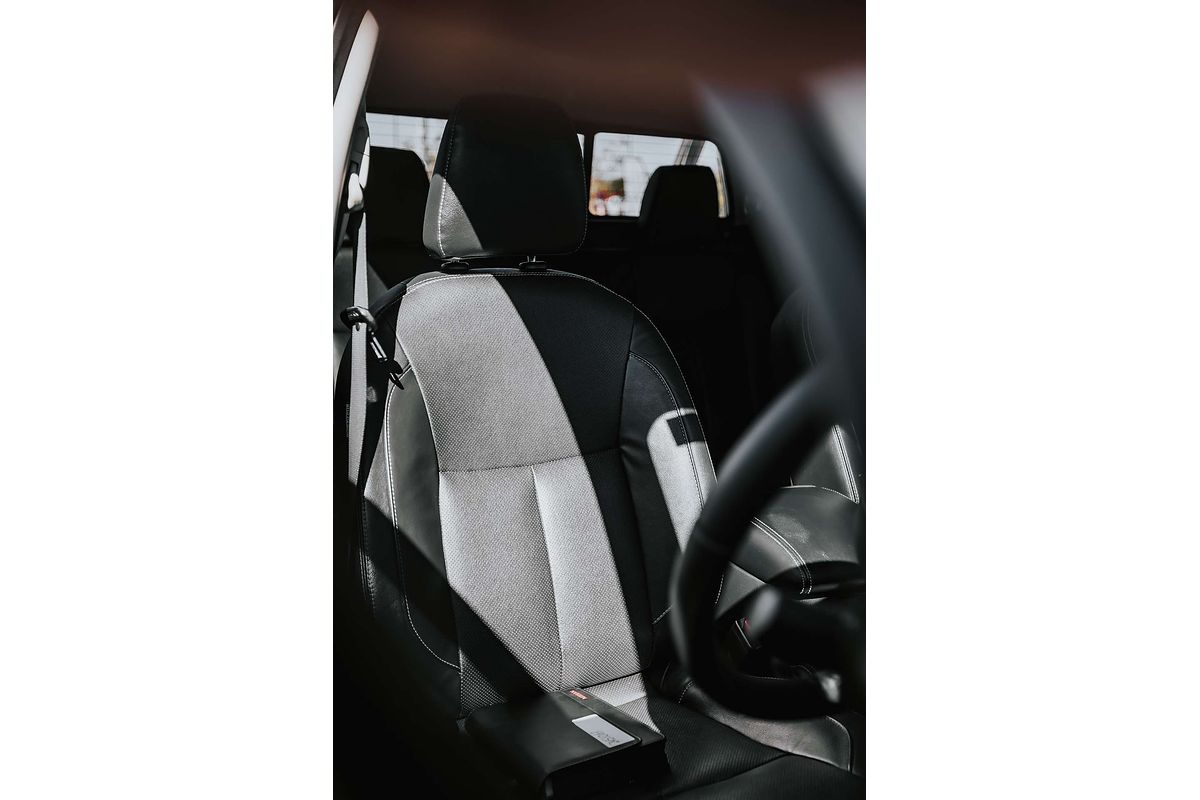 2017 Nissan Navara ST-X D23 Series 2 4X4