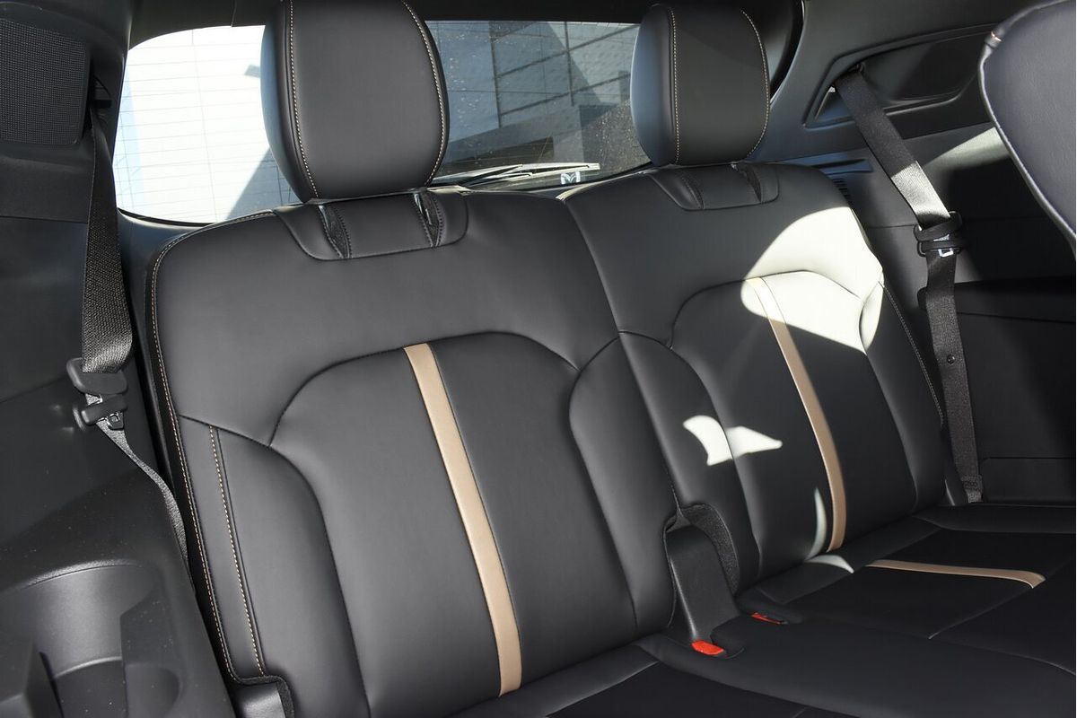 2025 Mazda CX-90 D50e Azami KK
