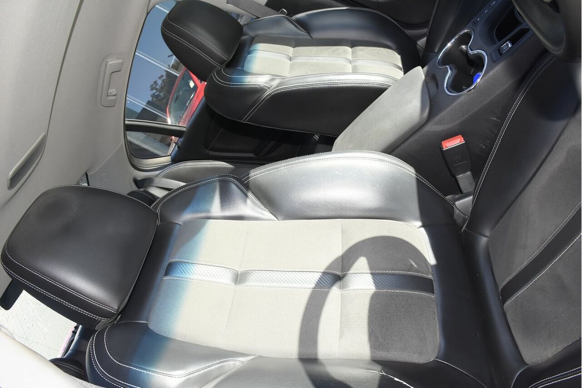 2015 Holden Commodore SV6 VF