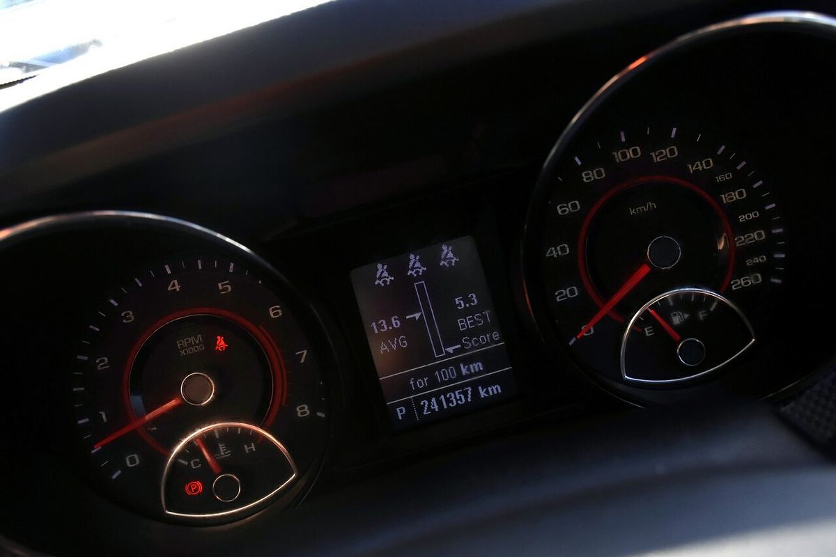 2015 Holden Commodore SV6 VF
