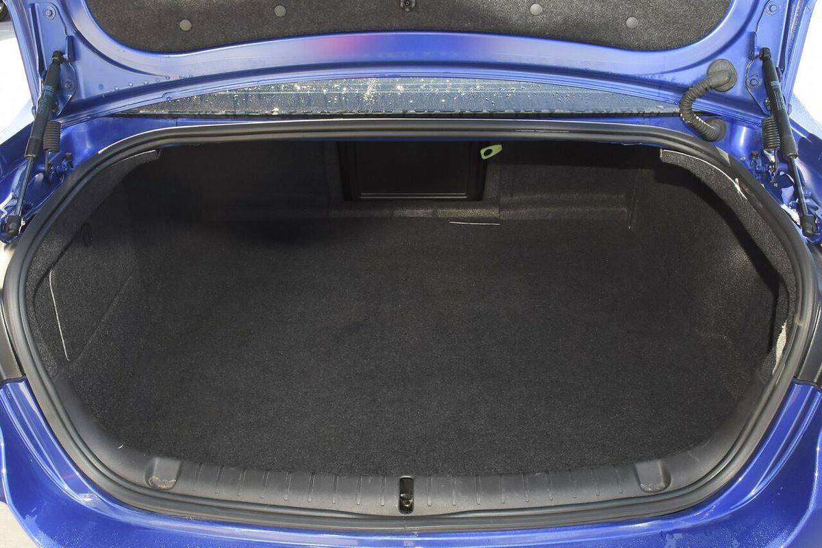 2015 Holden Commodore SV6 VF