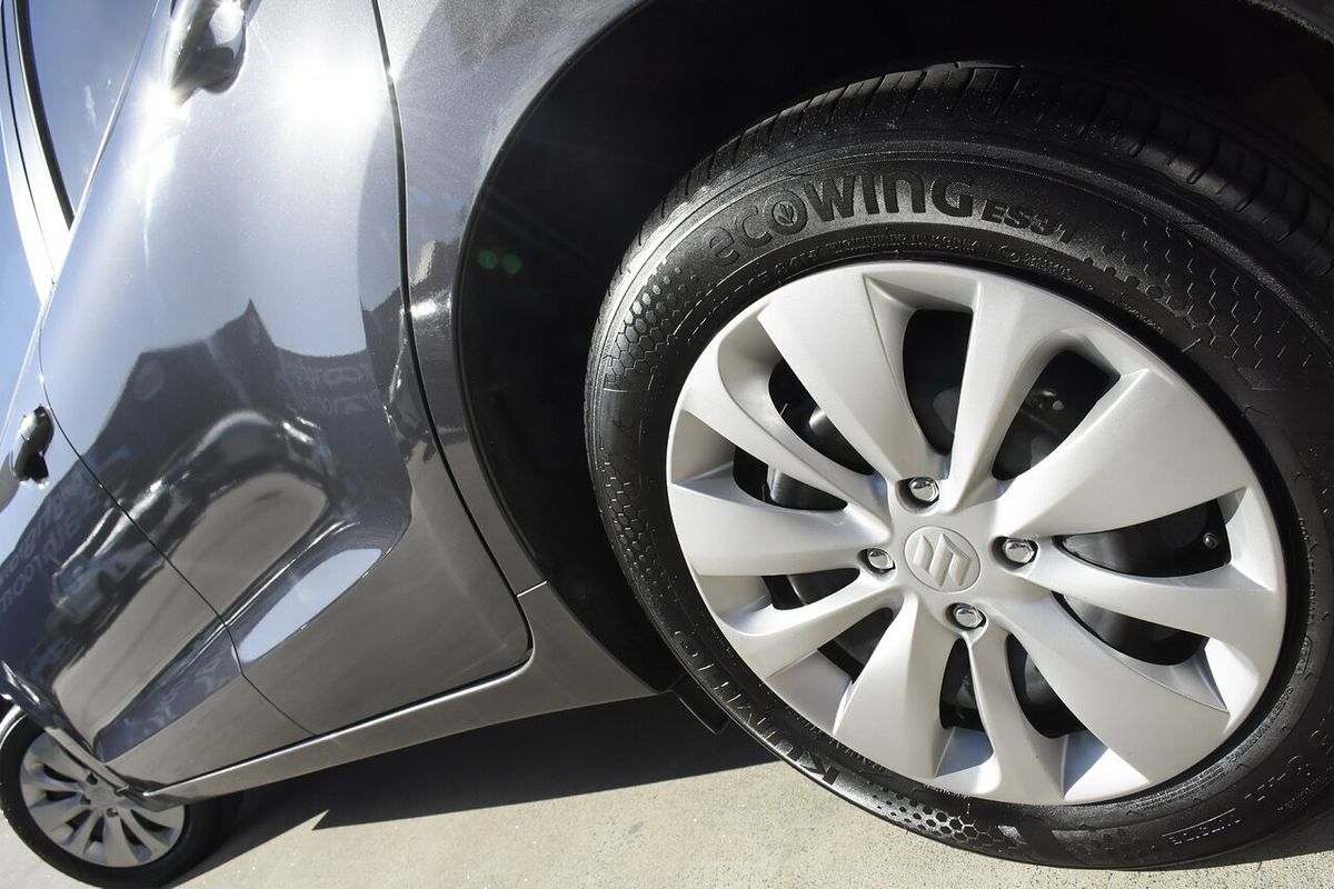 2017 Suzuki Baleno GL EW