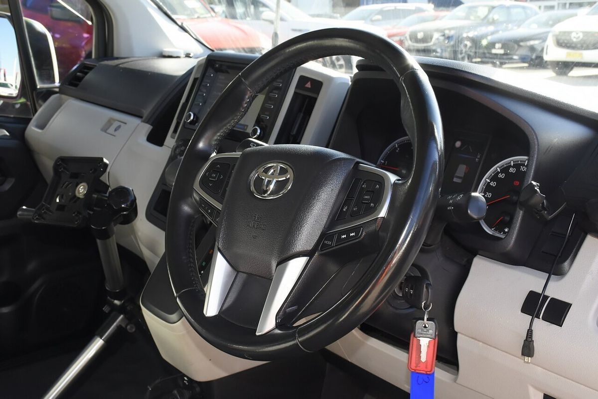 2019 Toyota Hiace GDH300R LWB