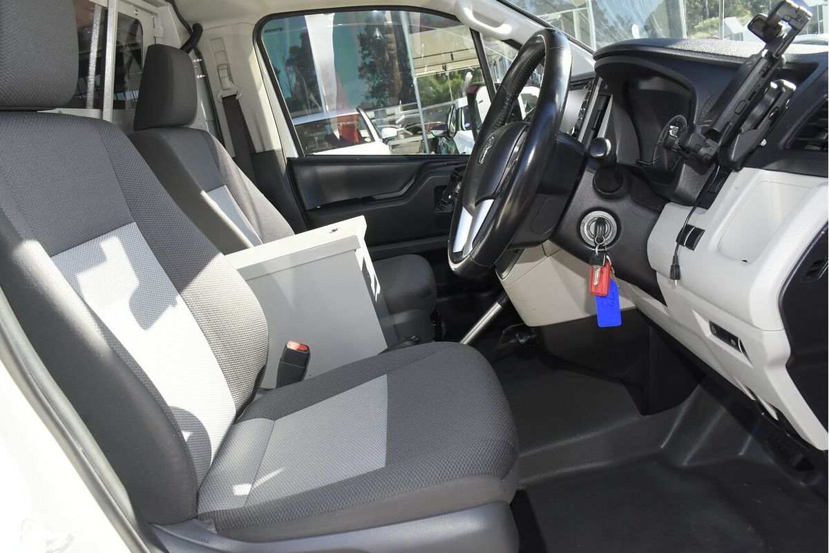 2019 Toyota Hiace GDH300R LWB