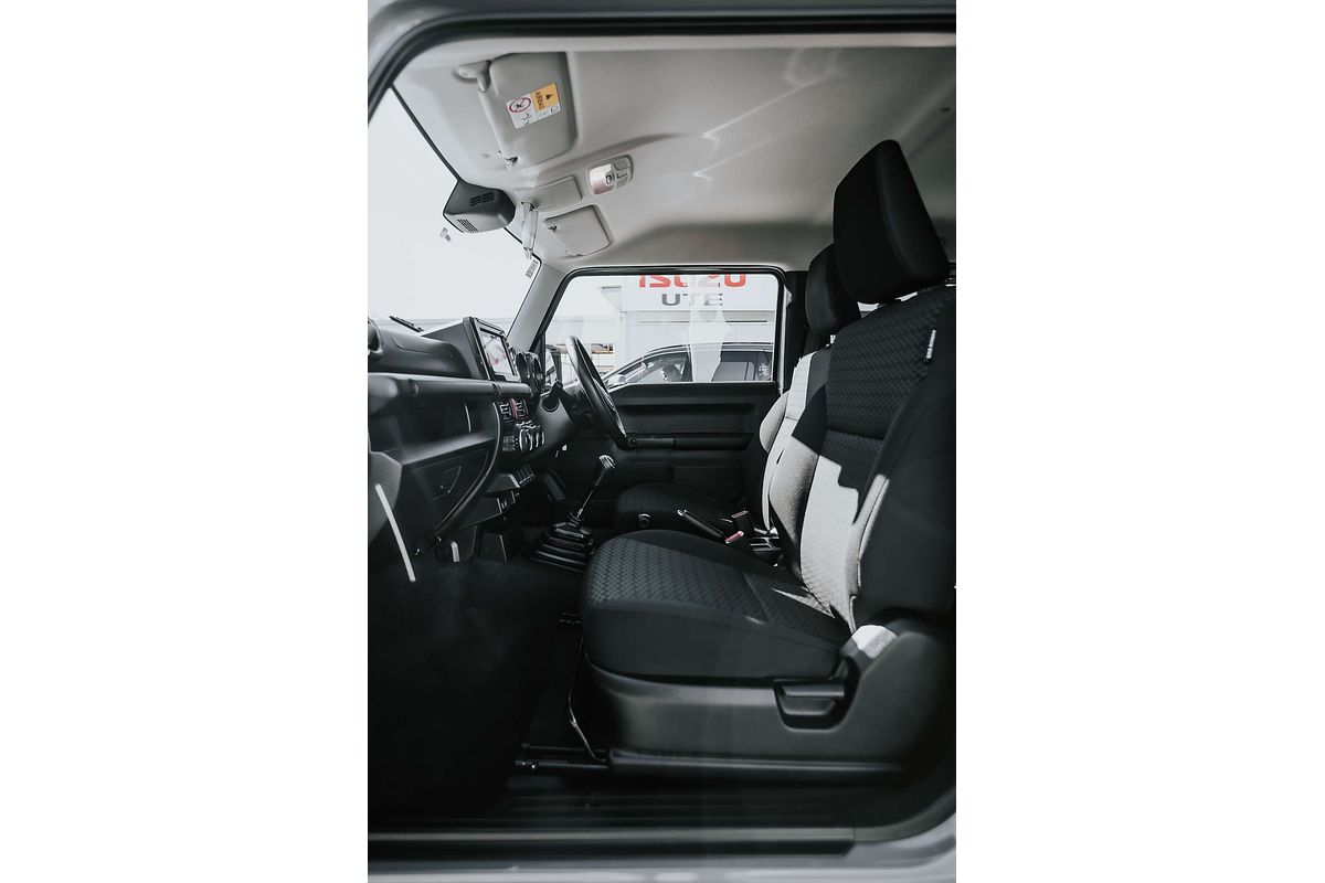2023 Suzuki Jimny GLX GJ