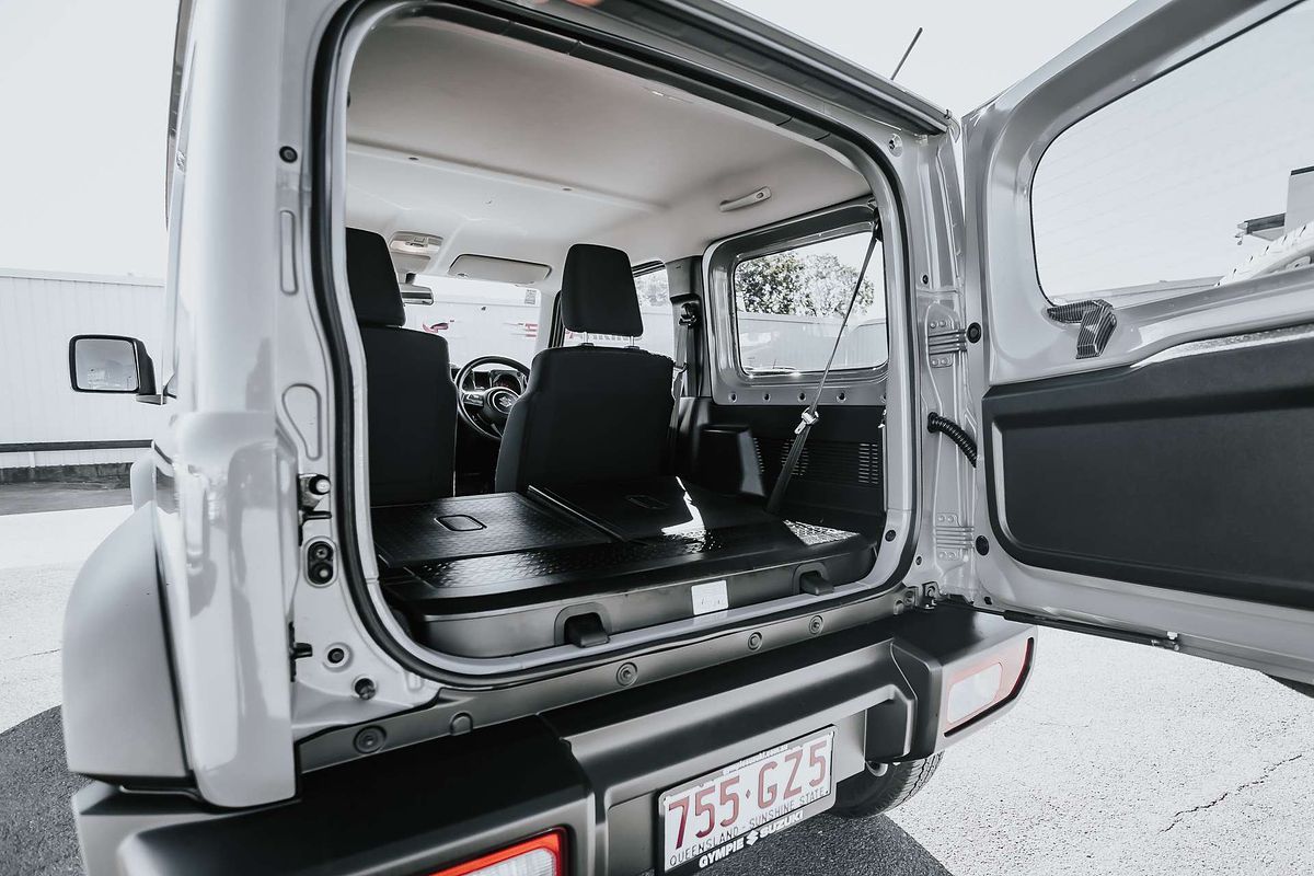 2023 Suzuki Jimny GLX GJ