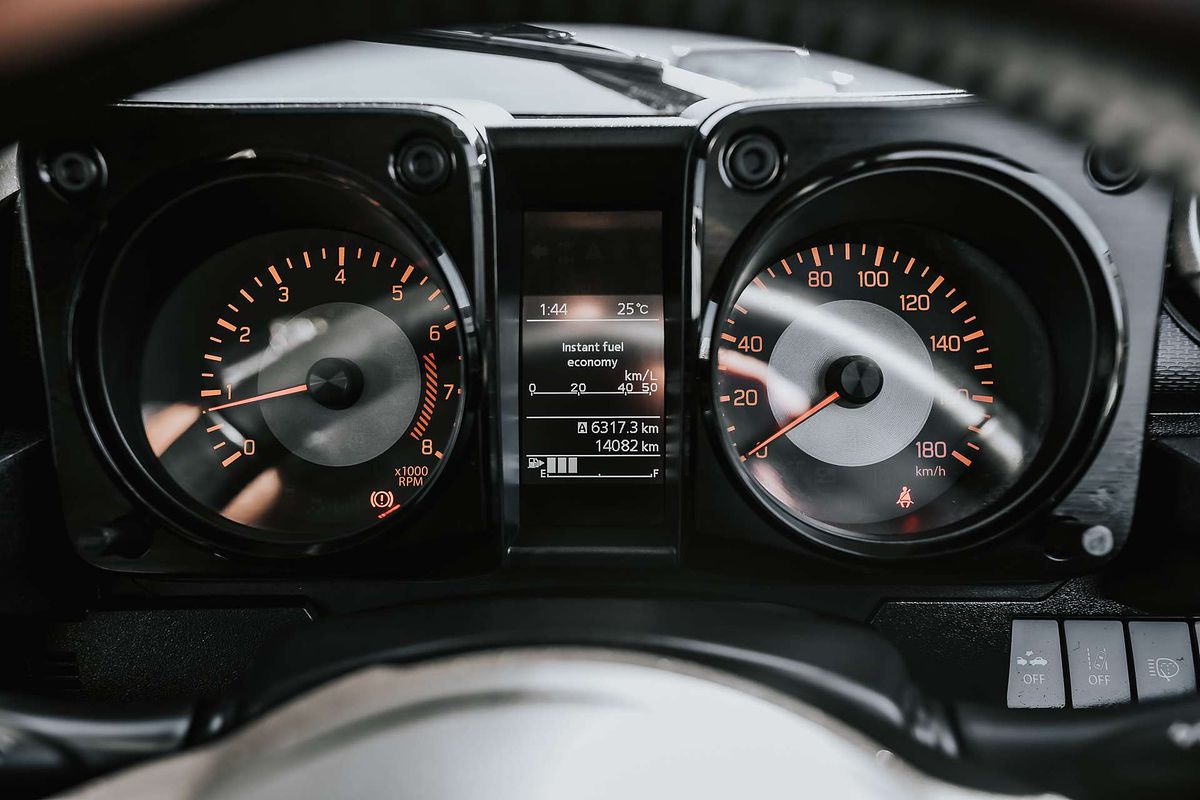 2023 Suzuki Jimny GLX GJ