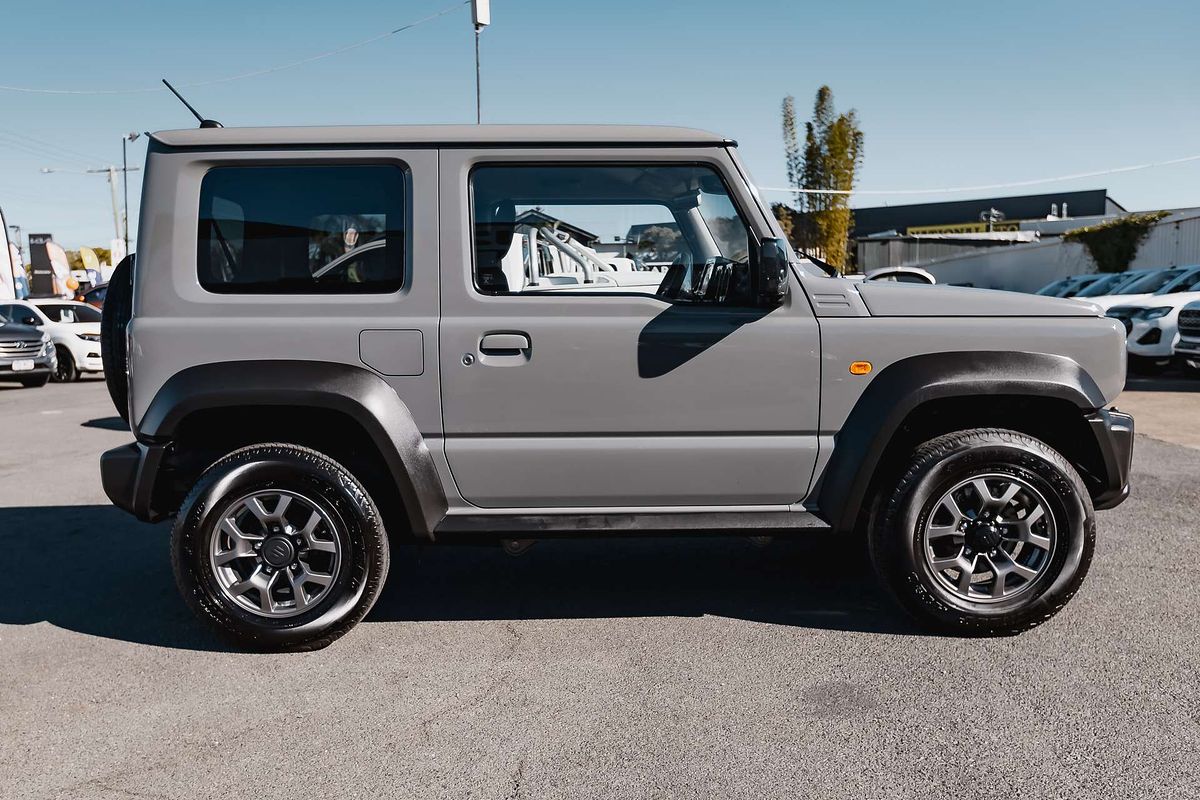 2023 Suzuki Jimny GLX GJ