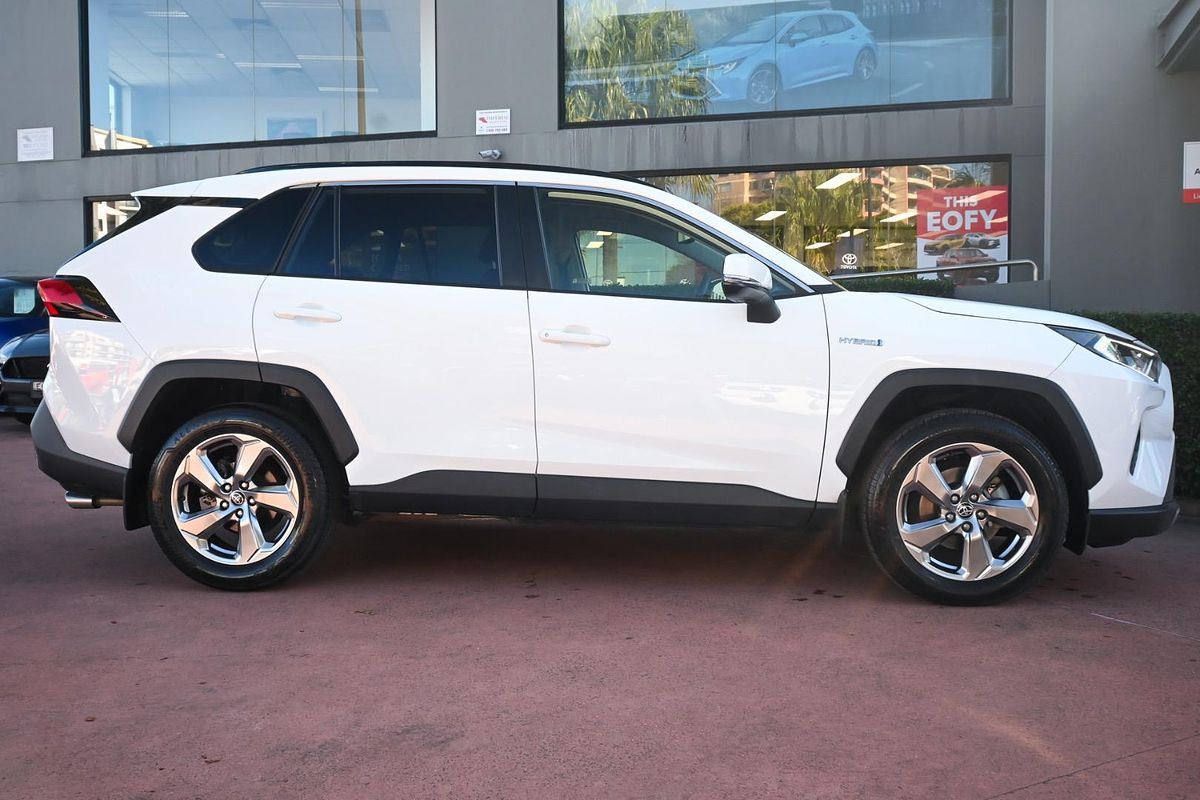2020 Toyota RAV4 GXL AXAH52R