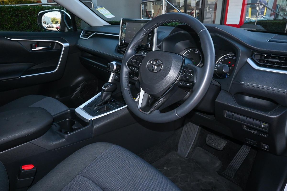 2020 Toyota RAV4 GXL AXAH52R