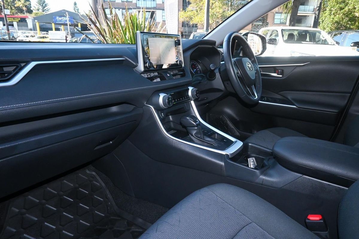 2020 Toyota RAV4 GXL AXAH52R