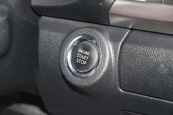 2019 Toyota Hilux SR5 GUN126R 4X4