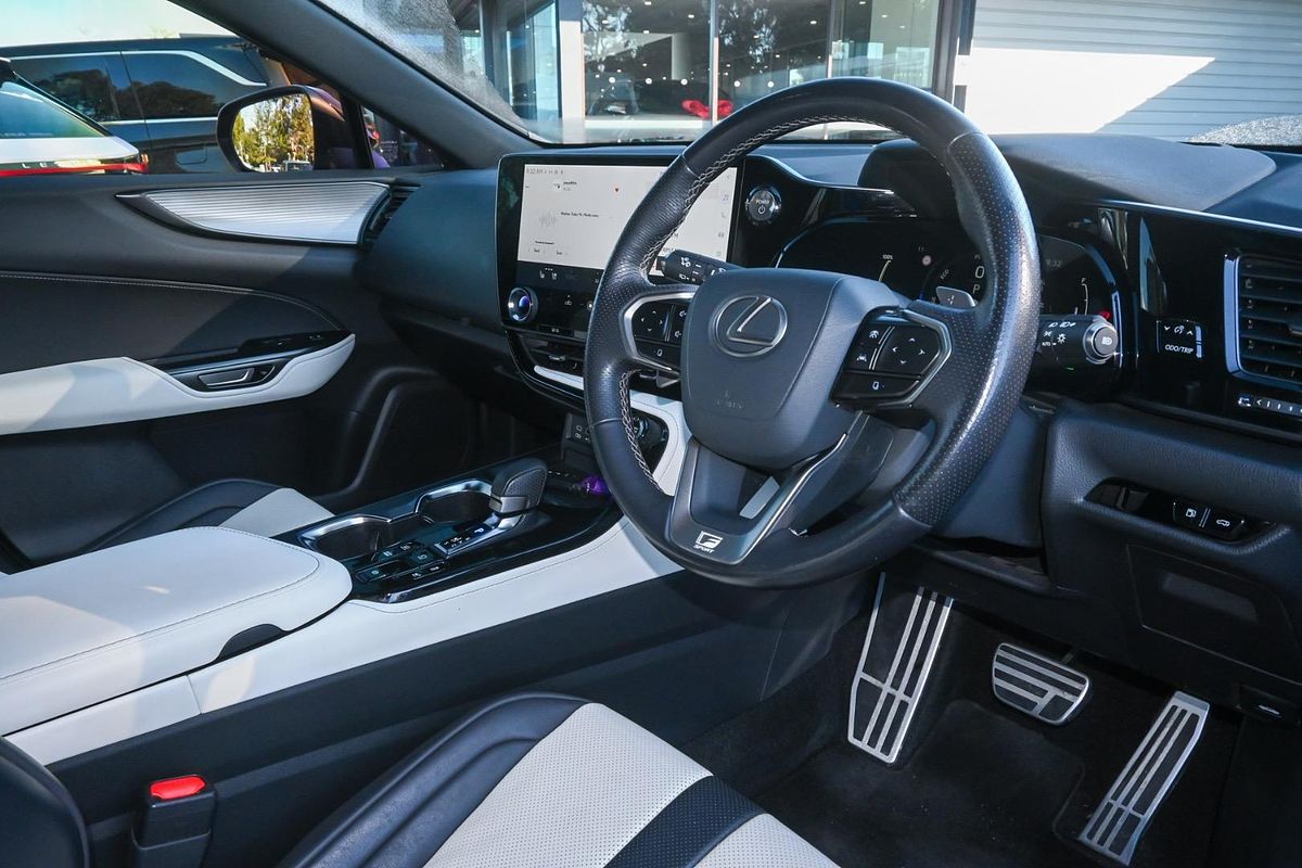 2022 Lexus NX NX450h+ F Sport AAZH26R