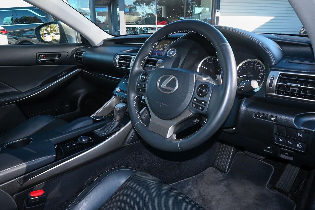 2013 Lexus IS IS350 Sports Luxury GSE31R