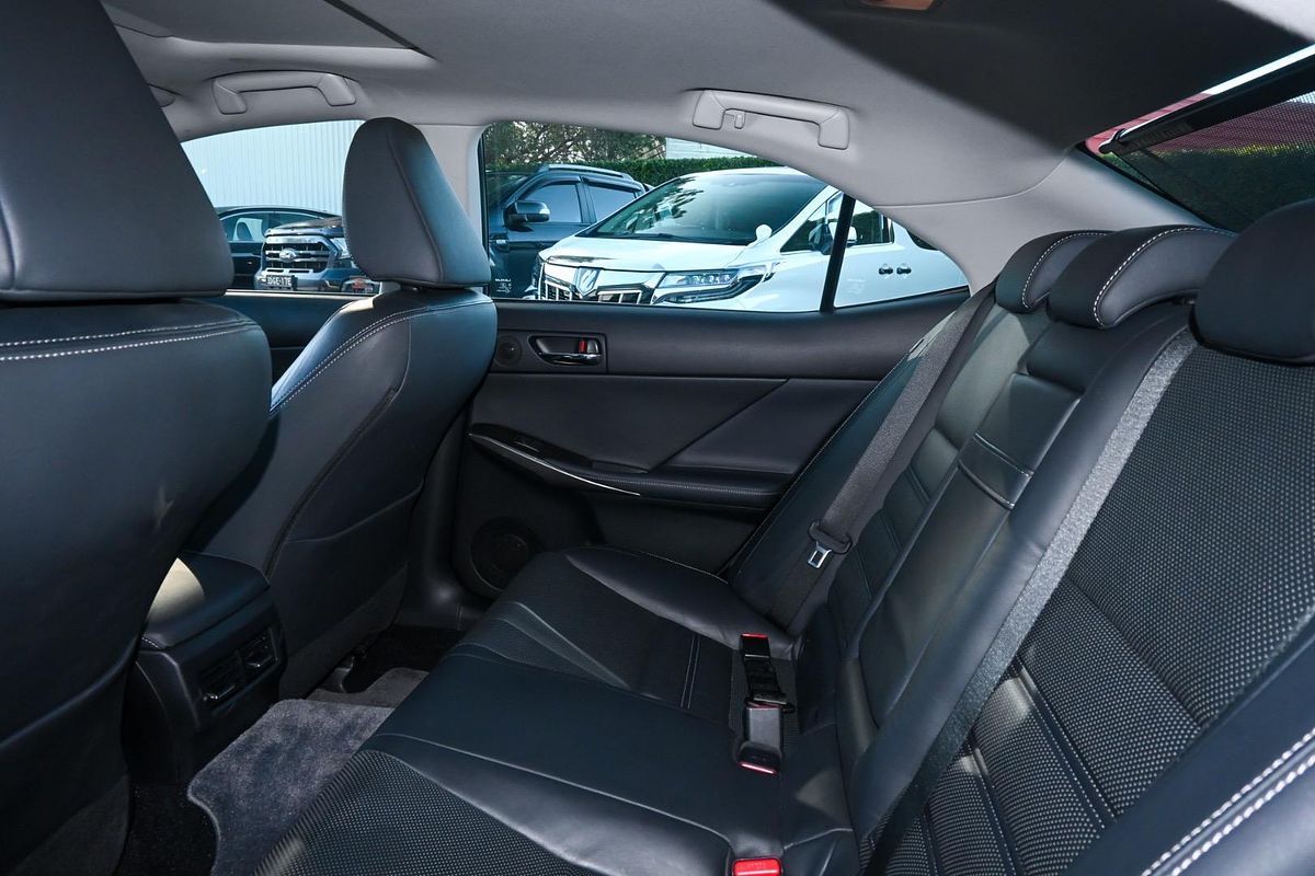 2013 Lexus IS IS350 Sports Luxury GSE31R