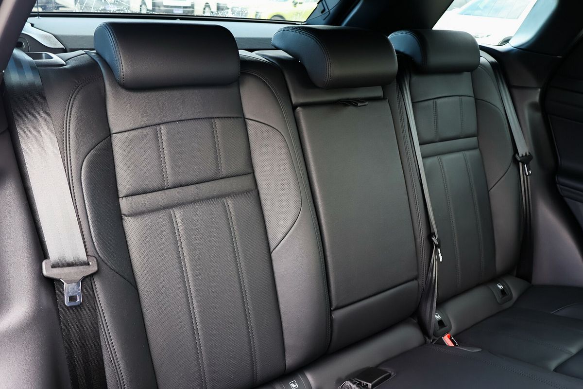 2022 Land Rover Range Rover Evoque P250 R-Dynamic SE L551