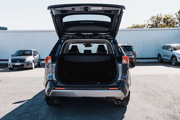 2020 Toyota RAV4 Cruiser AXAH52R