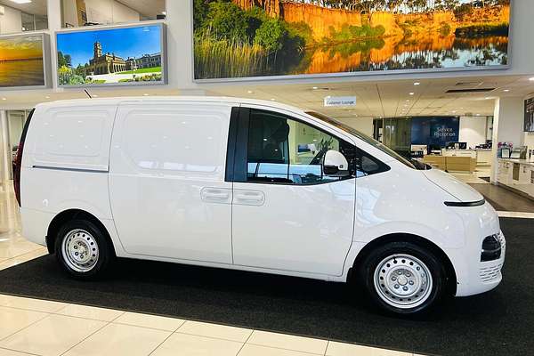 2024 Hyundai STARIA LOAD US4.V3