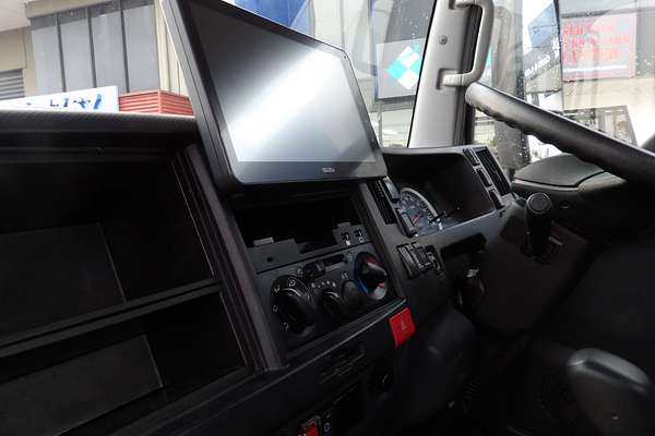 2022 Isuzu N Series NNR 45-150  4x2