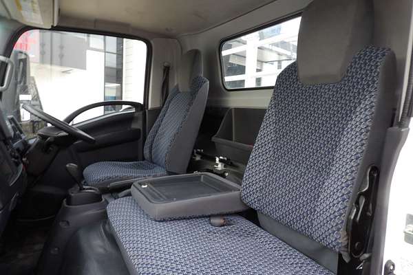 2022 Isuzu N Series NNR 45-150  4x2