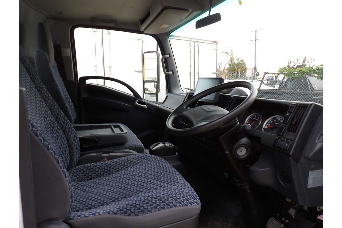 2022 Isuzu N Series NNR 45-150  4x2