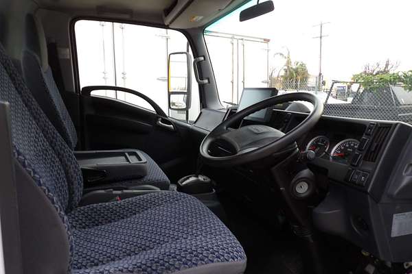 2022 Isuzu N Series NNR 45-150  4x2