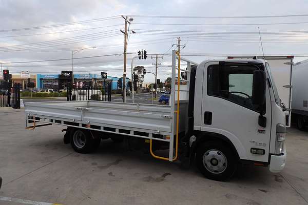 2022 Isuzu N Series NNR 45-150  4x2