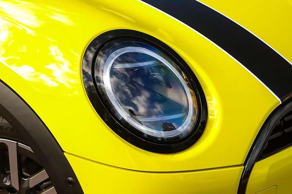 2024 MINI Cooper C Classic F65