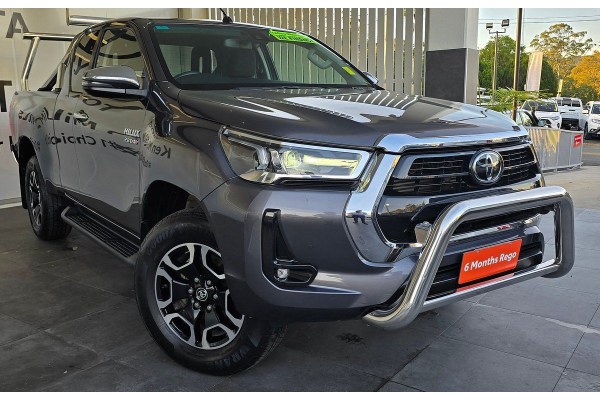 2021 Toyota Hilux SR5 GUN126R