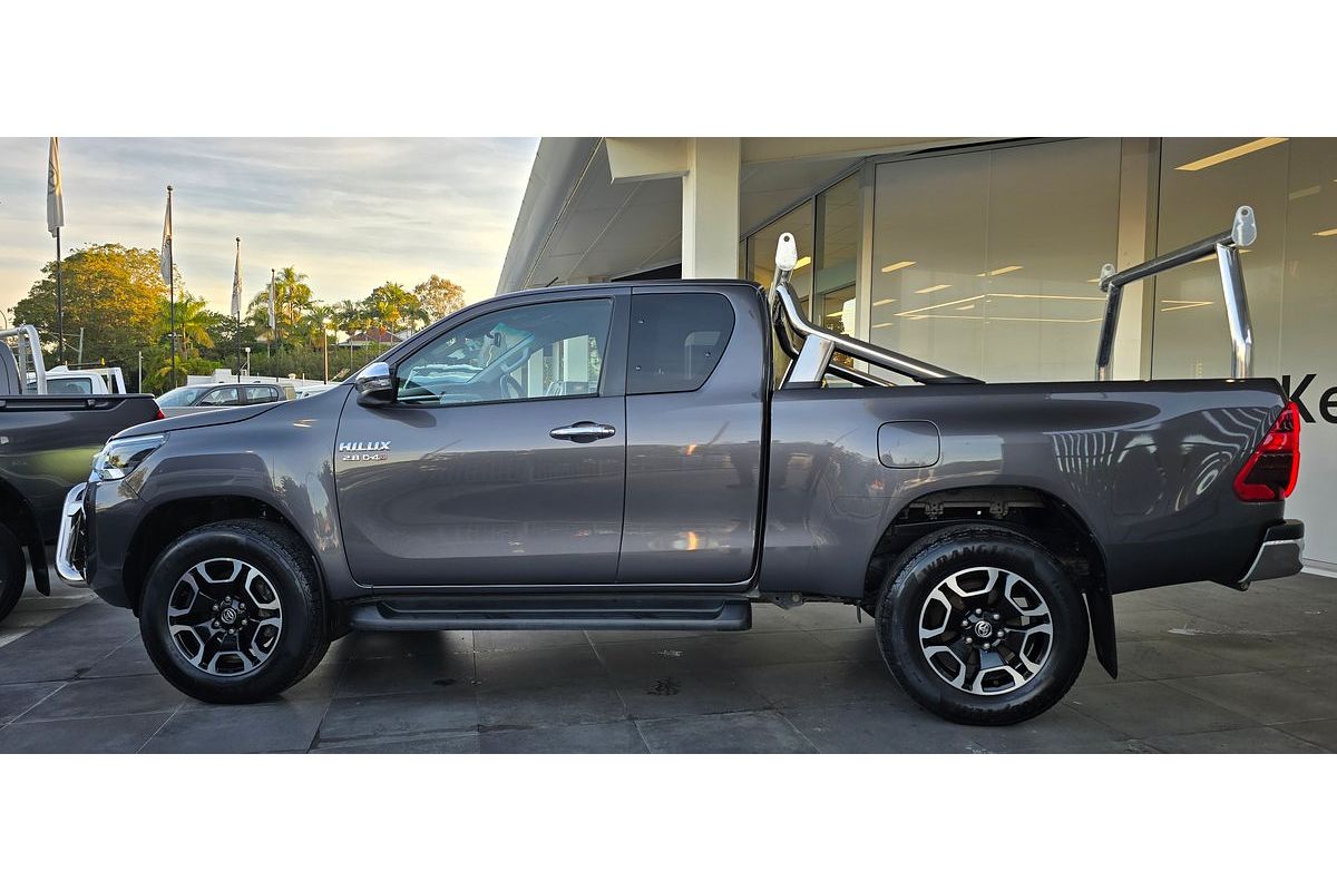 2021 Toyota Hilux SR5 GUN126R